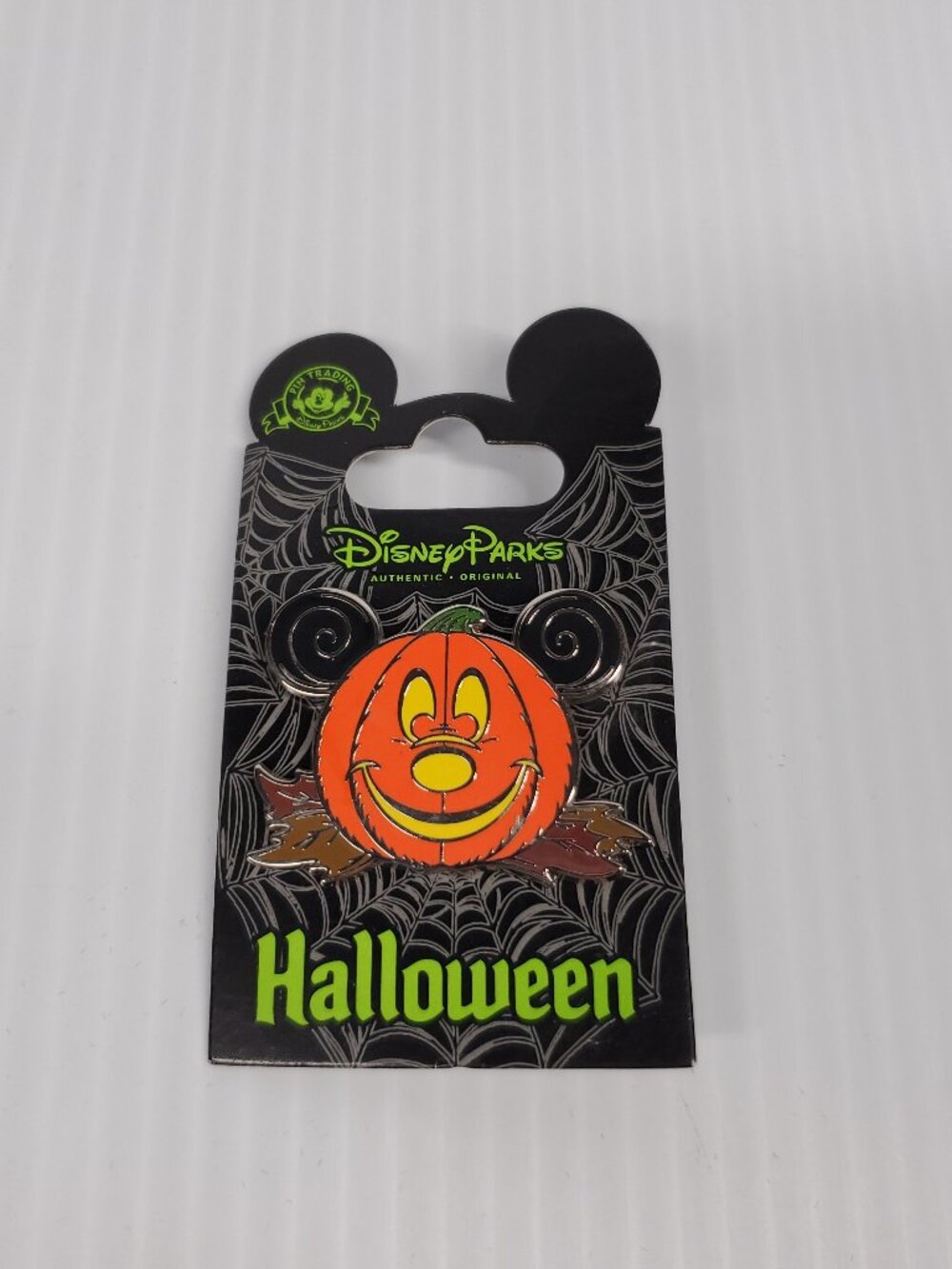 Halloween 2016 - Pumpkin Head Mickey Mouse RARE HTF Disney Pin 118108